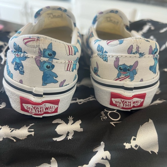 Limited edition vans* lilo and stitch - Picture 2 of 3